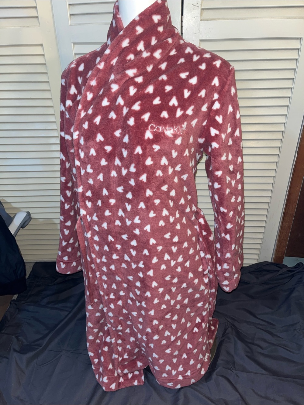 Calvin Klein Burgundy and White Heart Fleece Robe